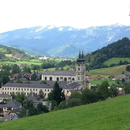 Hintergrabenbauer شقة *