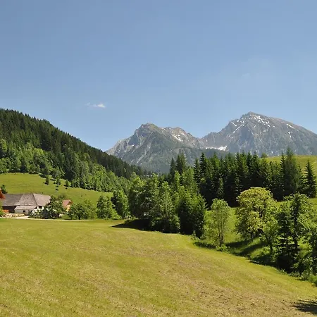 شقة Hintergrabenbauer