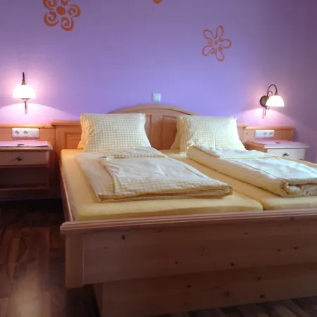 Hintergrabenbauer شبيتال أم بيرن