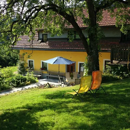 Hintergrabenbauer *