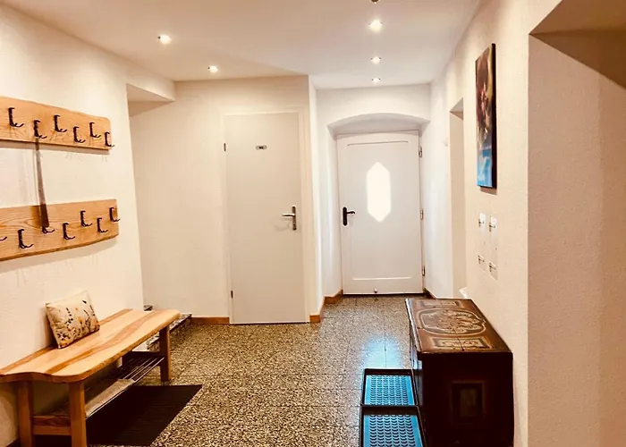 Daire Hintergrabenbauer